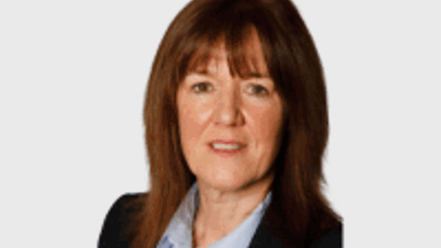 Martina Burns Headshot (2)